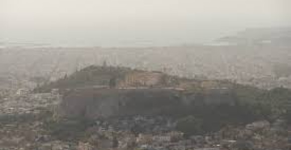 Prašina iz Sahare i gusta magla prekrili Atinu