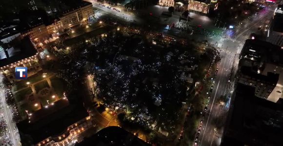 Osobe sa crnim kapuljačama upale u Pionirski park