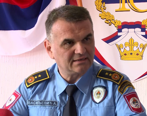 Vasiljević: Policija postupa po zakonu kada su u pitanju potjernice bez obzira o kome se radi