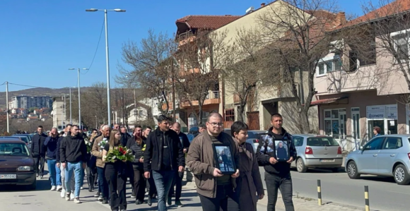 Sahranjena 31 osoba stradala u požaru u klubu u Kočanima