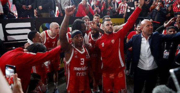 Košarkaši Crvene zvezde pobijedili Olimpijakos u Pireju