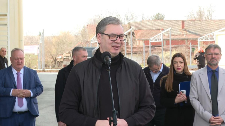 Vučić: Boriću se još jače i više da nasilje u Srbiji nikad ne pobjedi