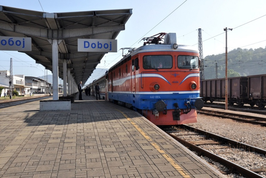 Željeznice: Gdje je završio kredit od 100 miliona KM?