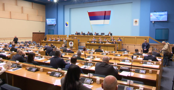 NS RS o setu zakona o povećanju plata, sjednica kasnila