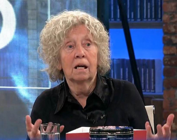 Naša glumica se u 22. godini  treći put udala i varala muža u njegovom stanu