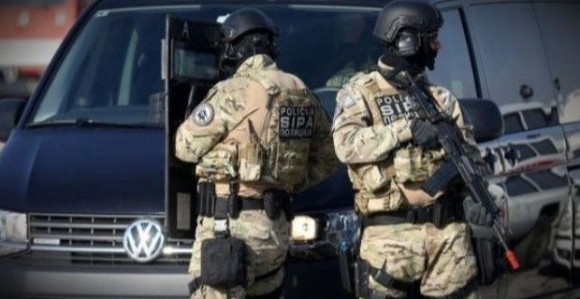 СИПА поново хапси по Бањалуци уз асистенцију полиције Српске