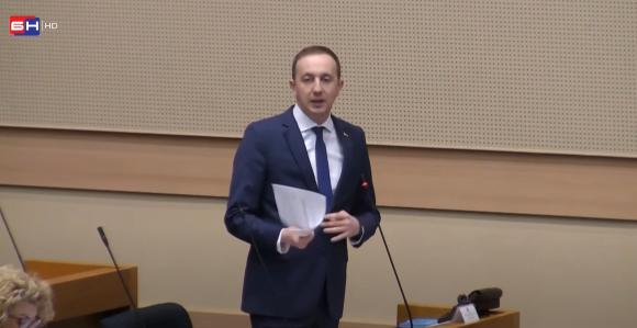 Borci imaju 5 KM, a Dodik 210.000 KM na dnevnom nivou