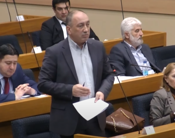 "Ваши закони су пропали, СИПА ради нормално у Српској"