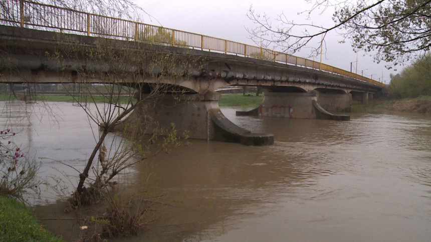 У Приједору благи пораст водостаја ријека Уне и Сане