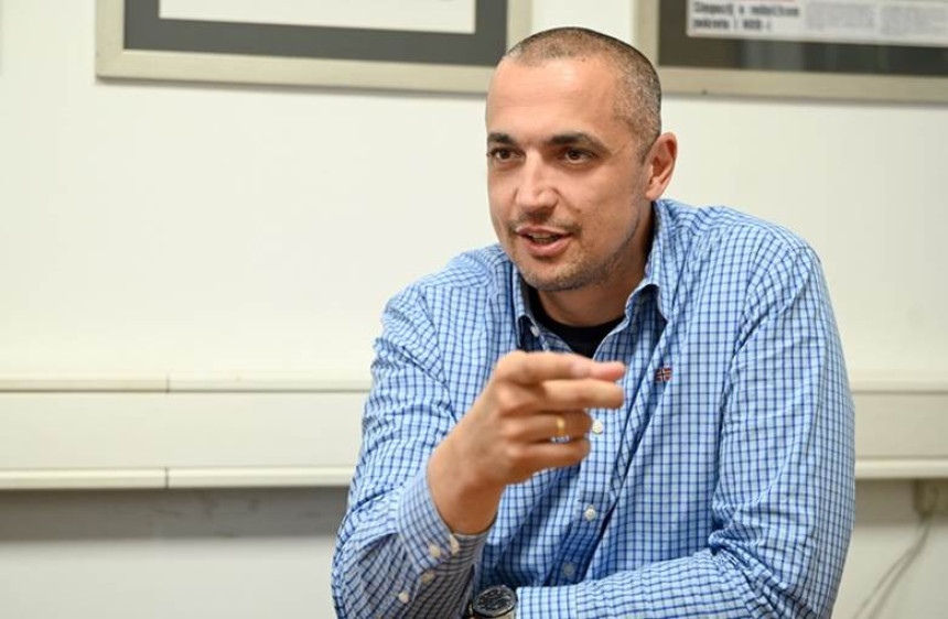 Додиков зет купио акције у двије банке у Српској