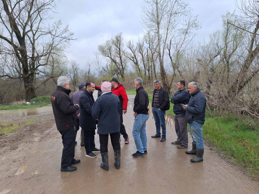 Шамац: Проглашена редовна одбрана од поплава