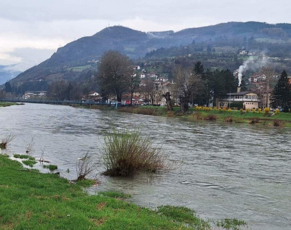 Srbija: Izlio se Jadar, uvedena redovna odbrana od poplava