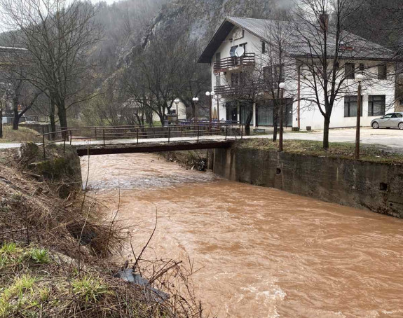 Opadaju vodostaji rijeke Miljacke i Željeznice