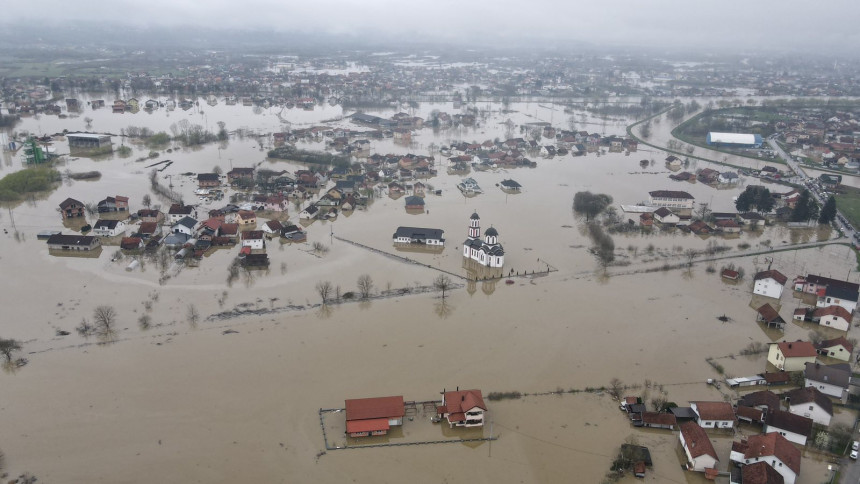 Prijedor: Pod vodom 350 objekata, najteže u naselju Gomjenica