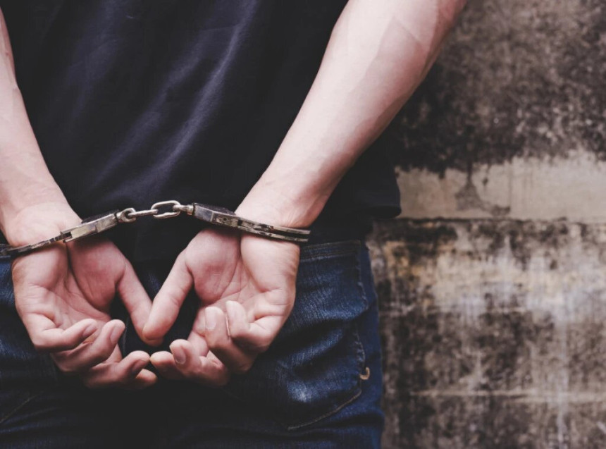 Ухапшен младић (19) који је планирао масакр у школи