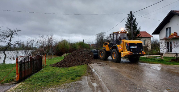 Prijedor: U naselju Gomjenica oko 100 kuća pod vodom
