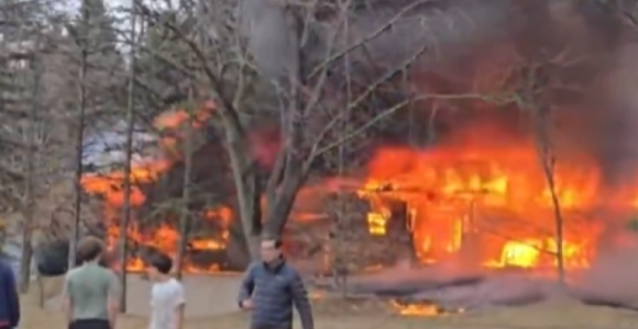 Pao avion na kuću! Stravični snimci iz Minesote (VIDEO)