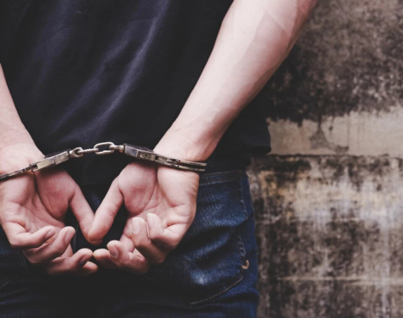 Ухапшен младић (19) који је планирао масакр у школи