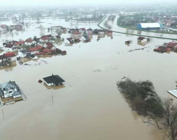 Prijedor: Pod vodom 800 objekata, snimci iz vazduha jezivi