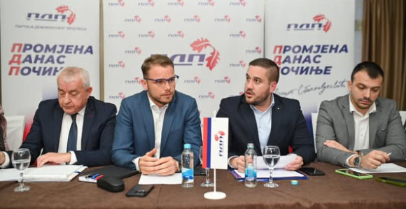 Zajedno idemo da jačamo i gradimo snažniju Srpsku