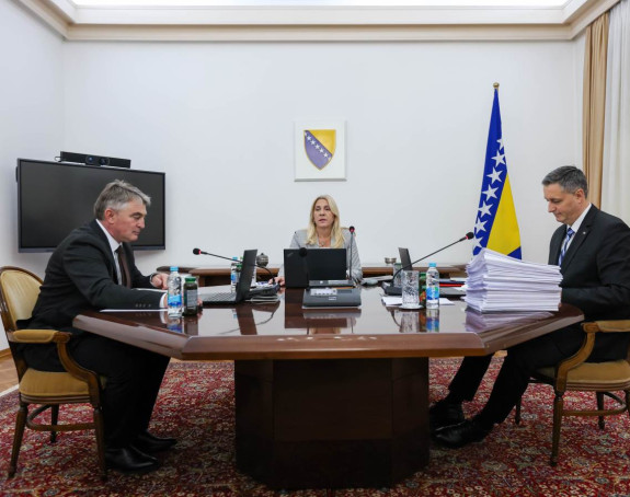 Cvijanovićeva, Komšić i Bećirović i ministri u Savjetu ministara pod lupom Tužilaštva BiH