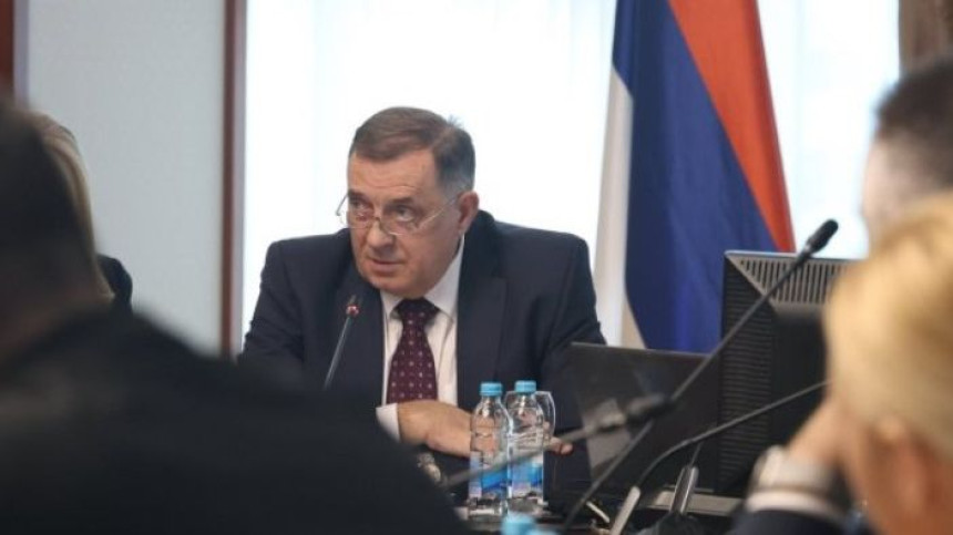 "Srpska treba da uspostavi specijalne veze sa Mađarskom"