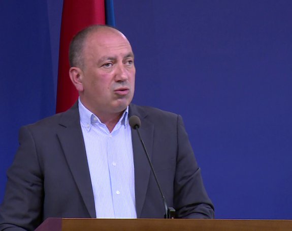 Отворени рат руководства Српске са читавим свијетом ће нам донијети економску пропаст и изолацију