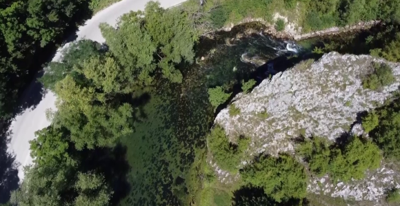Vlada daje dozvole, ne vodi računa o interesima građana
