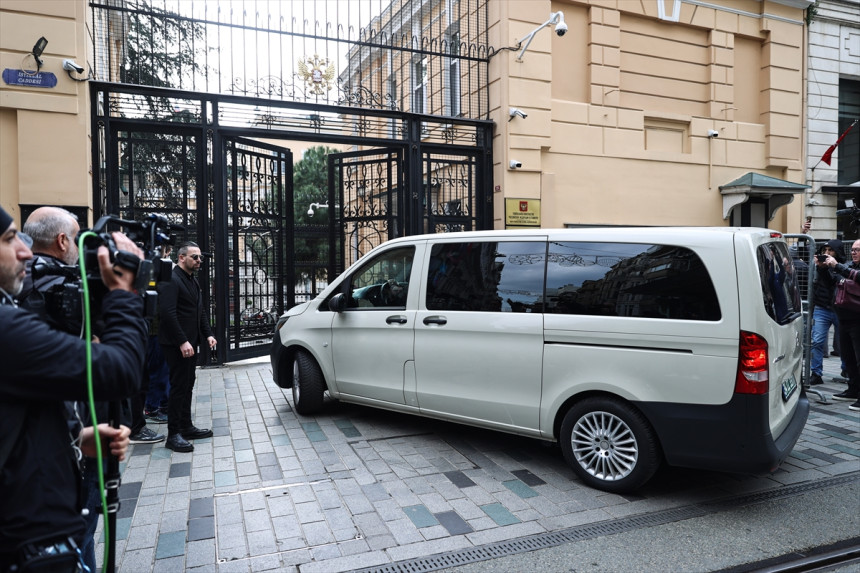 Американци и Руси сатима преговарали у Истанбулу