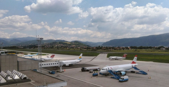 Zbog milionskog duga "Viaductu" i blokade računa BHANSA upitan rad četiri aerodroma