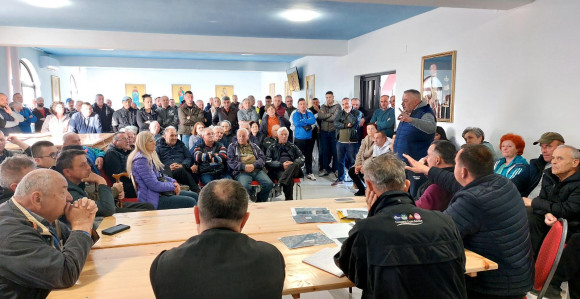 Mještani Gomjenice se bune: Nama hitno treba nasip