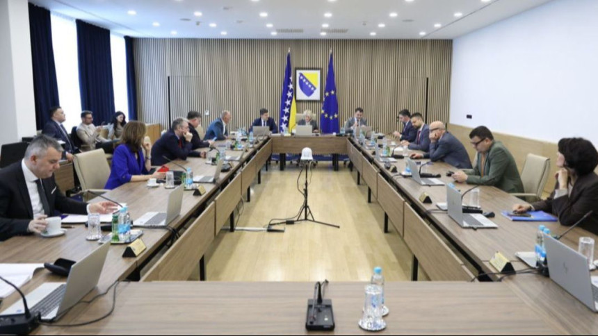 Ko će platiti dug slovenačkoj firmi "Viadukt"?
