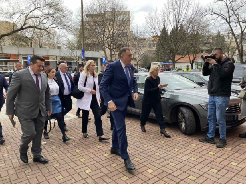 Како Додиков режим може бити мјера за патриотизам?!