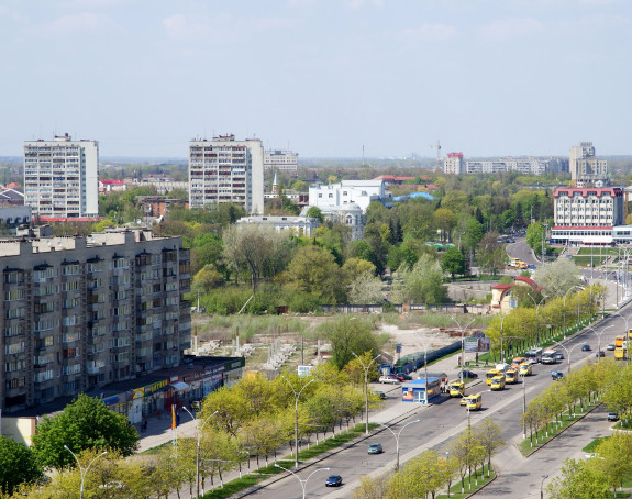 Више погинулих у руском нападу на центар Сумија
