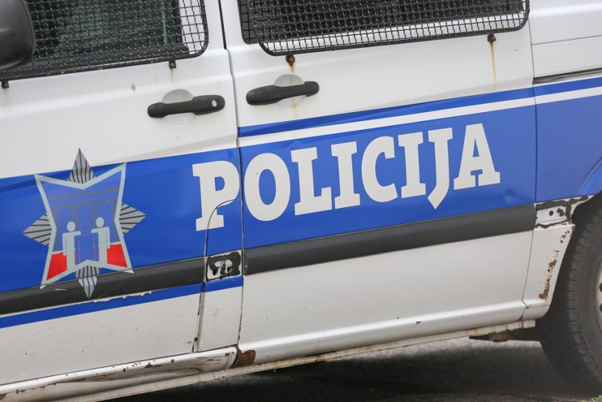 Uhapšene dvije osobe za pokušaj otmice u Budvi