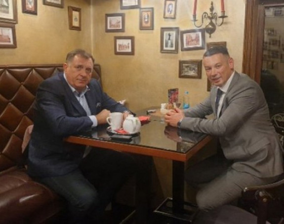 Dodik se sjetio Nešića, traži da se brani sa slobode
