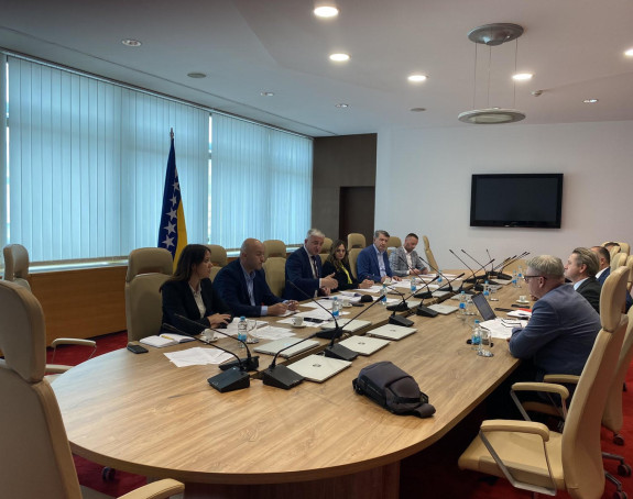 Izdat rok od sedam dana za obustavu kupovine kumove zgrade u Banjaluci