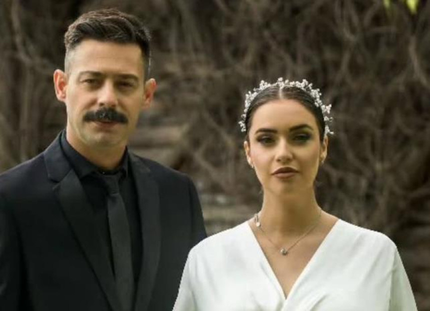 Milan Vasić čeka dete sa 18 godina mlađom suprugom!