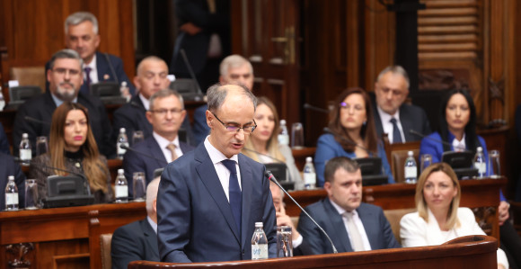 Poslanici sutra nastavljaju raspravu o novoj vladi Srbije