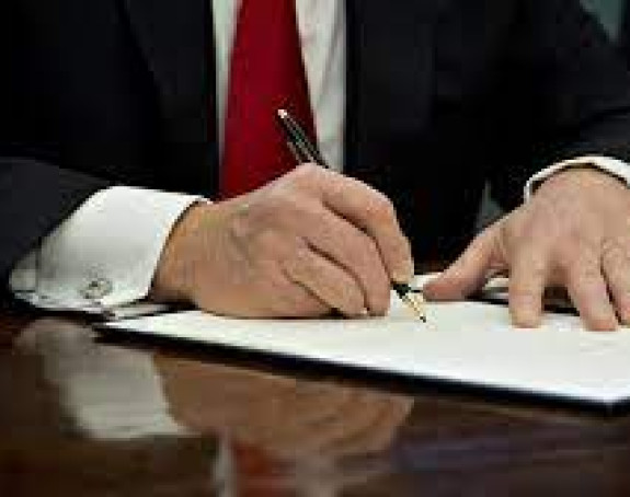 CNN: Amerika zatvara konzulate u Banjaluci i Mostaru?!