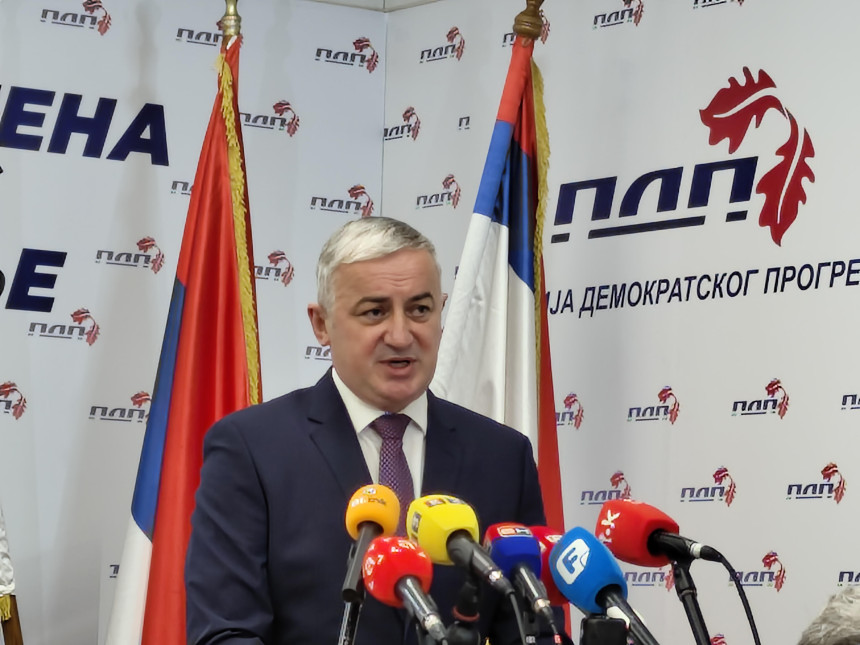 SM i UIO da ponište javnu nabavku o kupovini zgrade