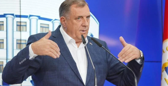 Izazivanje kriza, pa spuštanje lopte, potrošena taktika