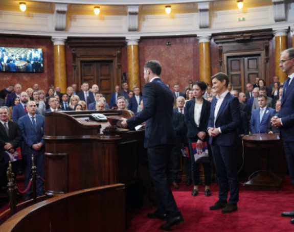 Novi premijer Srbije i ministri položili zakletvu