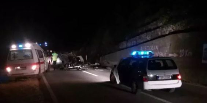 Mladić stradao u udesu kod Trebinja, više povrijeđenih