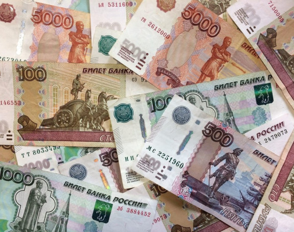 Rublja zbog pada dolara je najbrže rastuća valuta