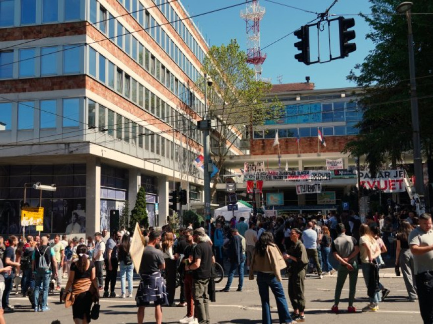 RTS emitovala kratki centralni "Dnevnik" bez prezentera