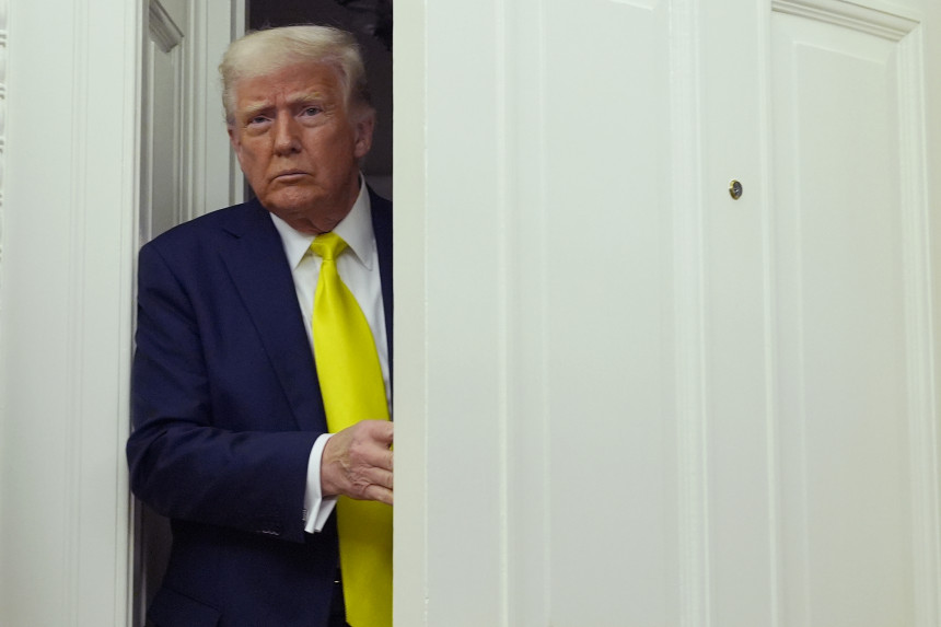Да ли то Трамп ипак одустаје од Русије и Украјине?