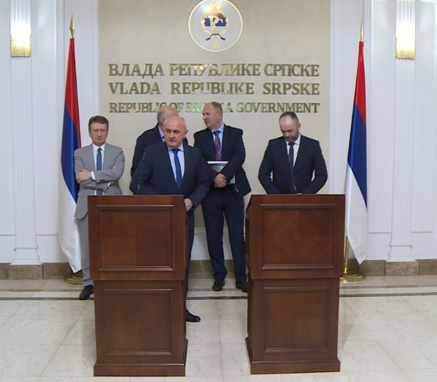Afera za aferom, tajne koncesije, izgubljeni sporovi...