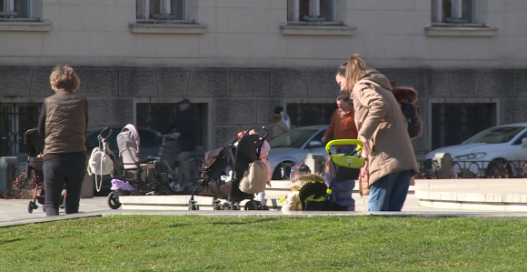 Roditelji traže više dana bolovanja za njegu djece