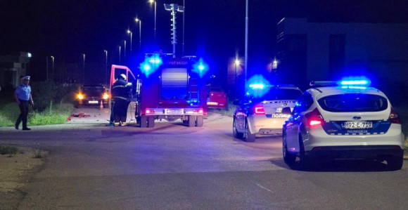 Udes u Bijeljini: Vozilo na krovu, tri lica povrijeđena